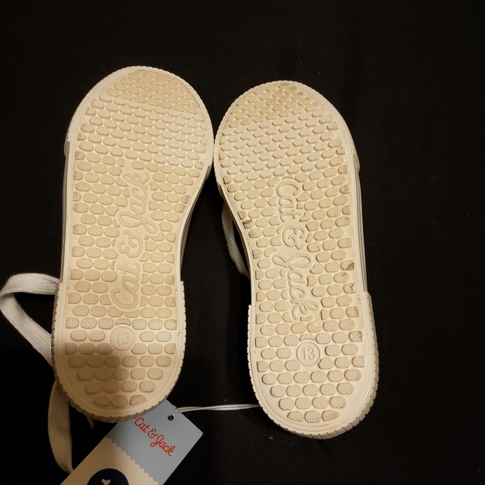Cat & Jack Black and White Kids Sneakers - Picture 5 of 5